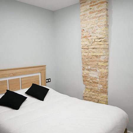 Espacioso Apartamento En El Centro De Pamplona Eksteriør billede