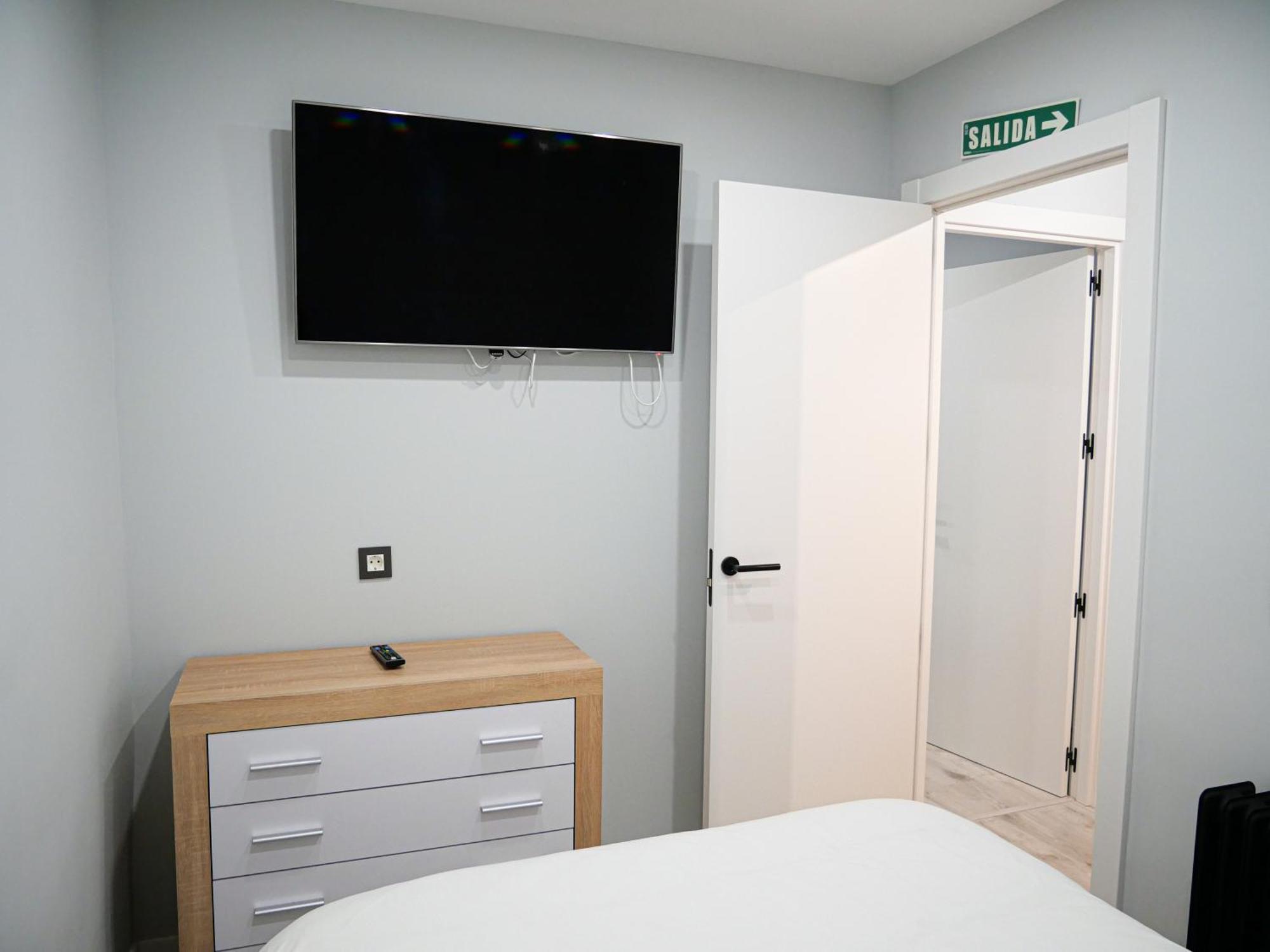 Espacioso Apartamento En El Centro De Pamplona Eksteriør billede