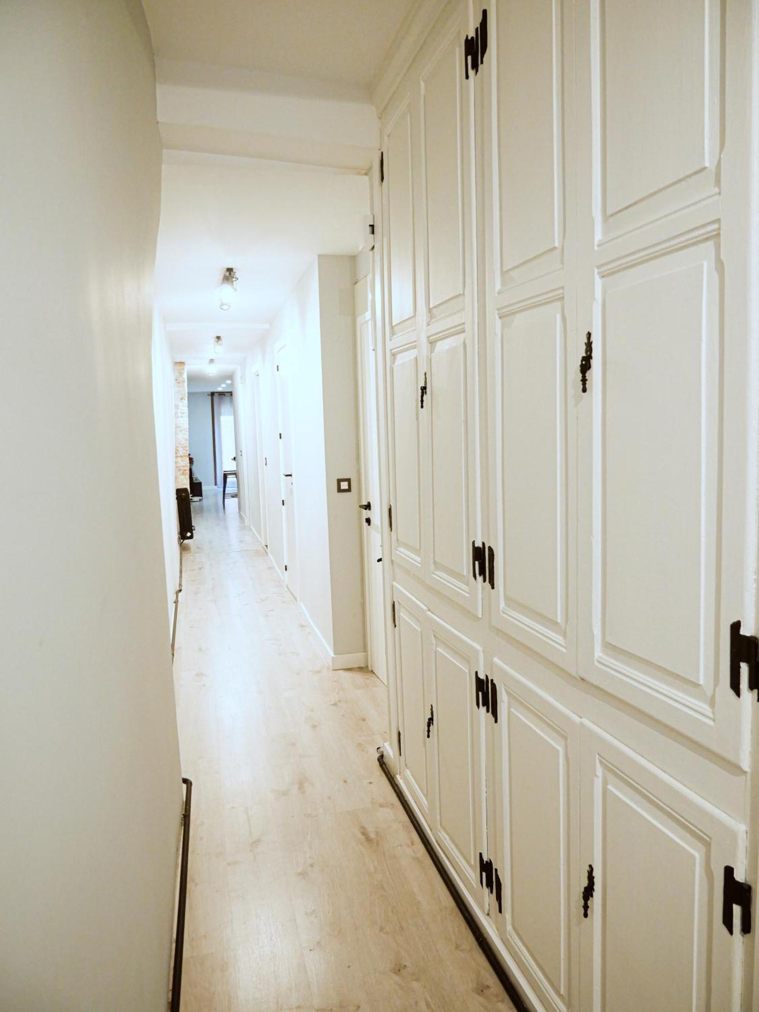 Espacioso Apartamento En El Centro De Pamplona Eksteriør billede