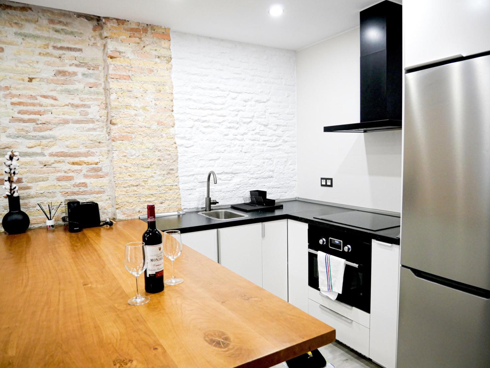 Espacioso Apartamento En El Centro De Pamplona Eksteriør billede